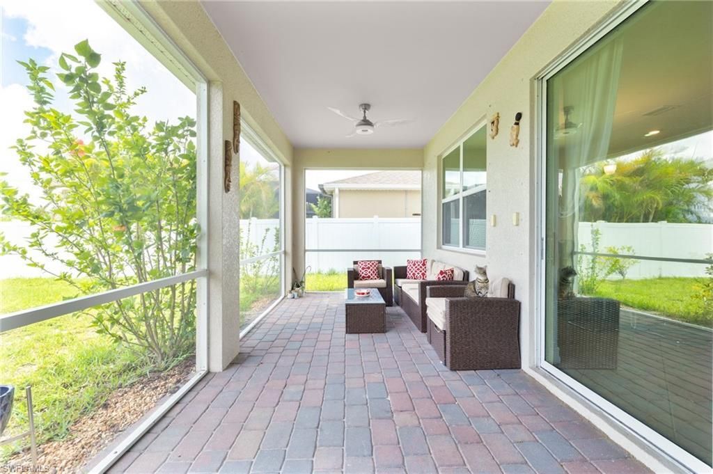 3289 Baravaldo Cir , Cape Coral, FL 33909 Photo