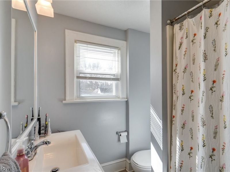 934 Packard Drive, Akron, OH 44320 Photo 24