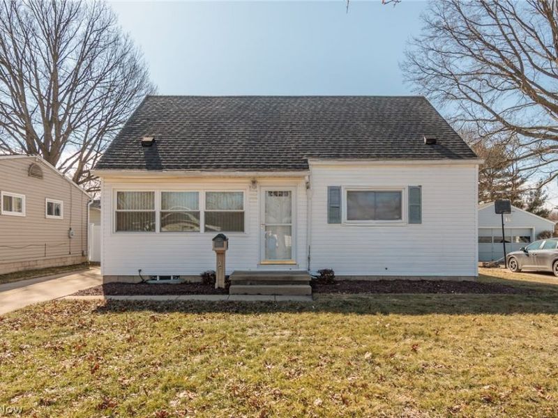 1144 Sutherland Avenue, Akron, OH 44314 Photo 1