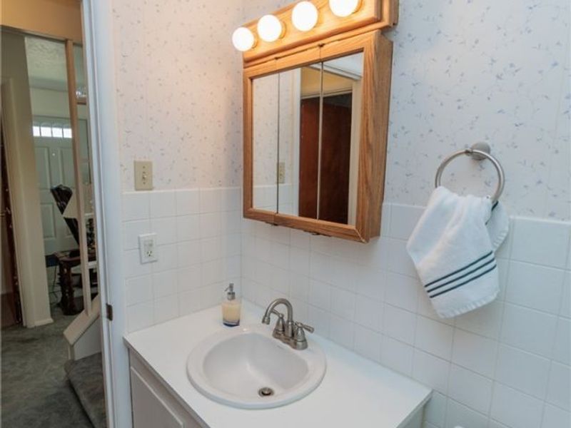 1144 Sutherland Avenue, Akron, OH 44314 Photo 27