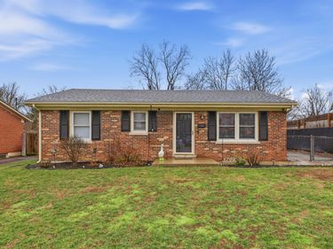 1708 Knoxville Court, Lexington, KY 40505