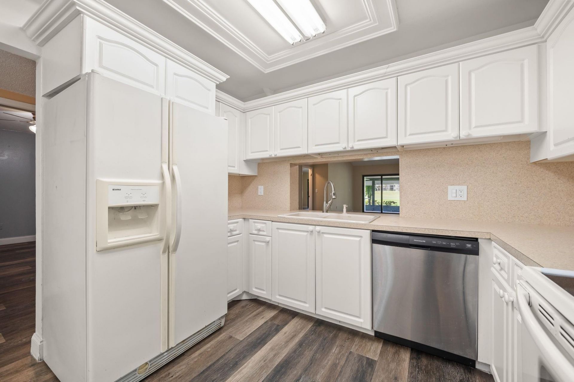 370 Fairway Circle, Unit 13, Weston, FL 33326 Photo