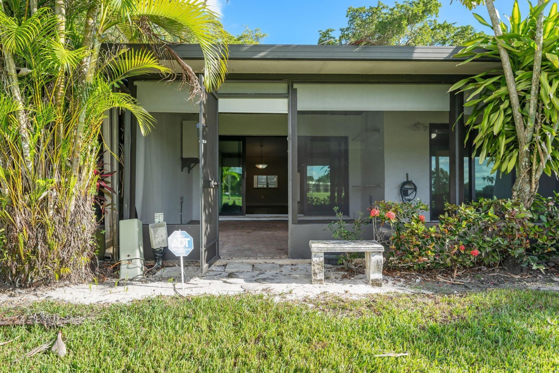 370 Fairway Circle, Unit 13, Weston, FL 33326 Photo