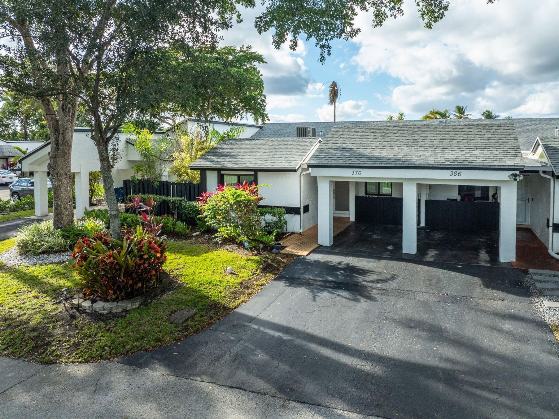 370 Fairway Circle, Unit 13, Weston, FL 33326 Photo