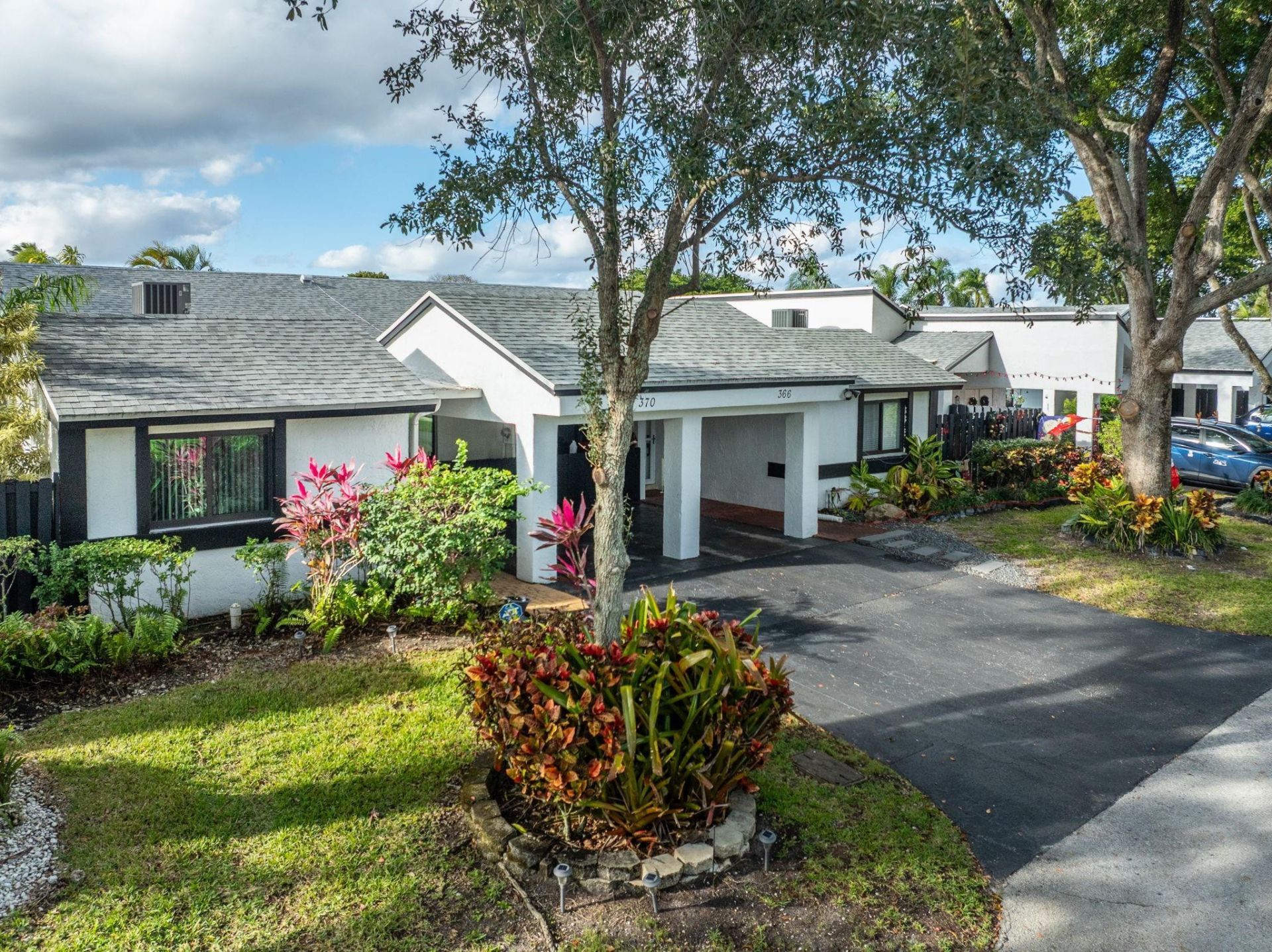 370 Fairway Circle, Unit 13, Weston, FL 33326 Photo