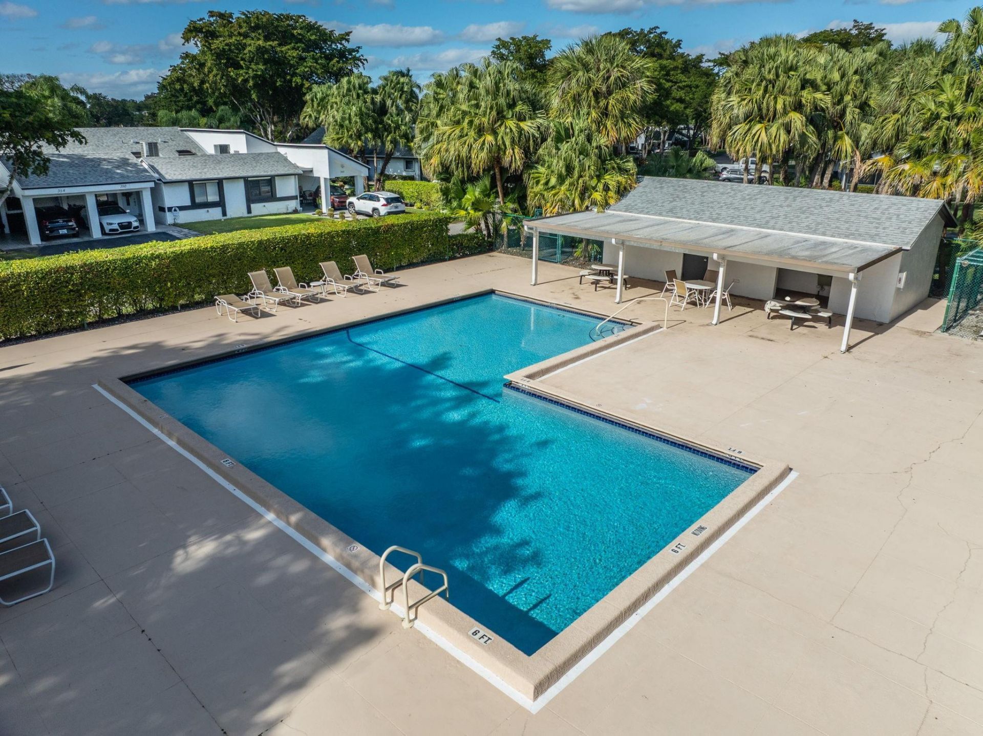370 Fairway Circle, Unit 13, Weston, FL 33326 Photo