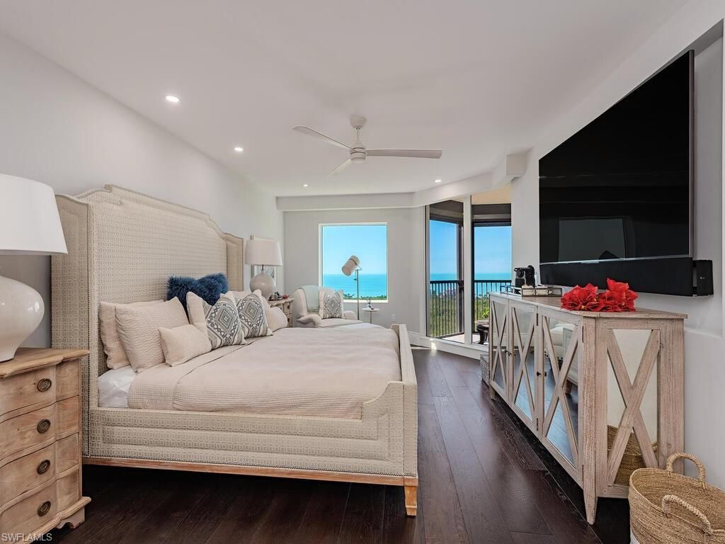 7425 Pelican Bay Blvd, Unit 1706, Naples, FL 34108 Photo