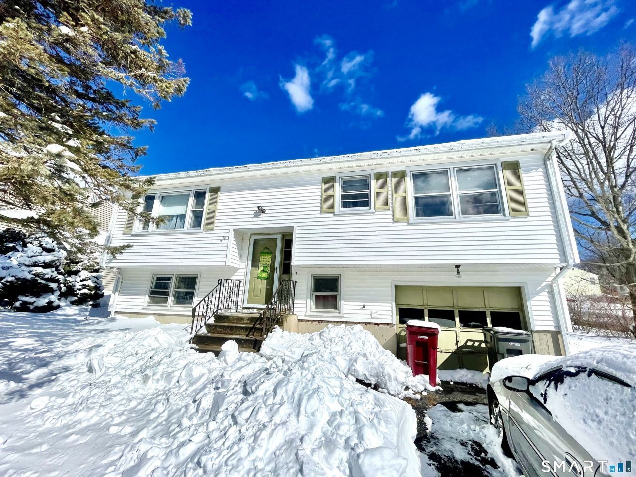 77 Meadow Lark, Naugatuck, CT 06770 Main Photo