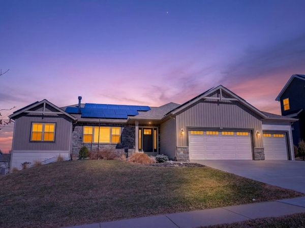 408 Saratoga Drive, Johnson Creek, WI 53038