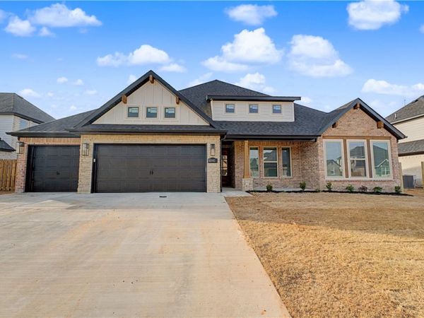 1441 Tiffany Road , Centerton, AR 72719