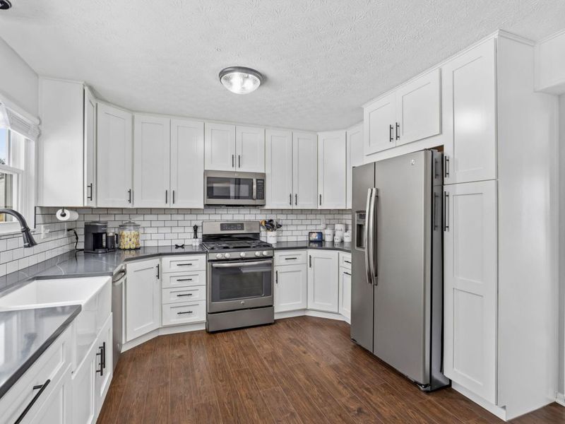 4674 Winery Way, Columbus, OH 43230 Photo 11