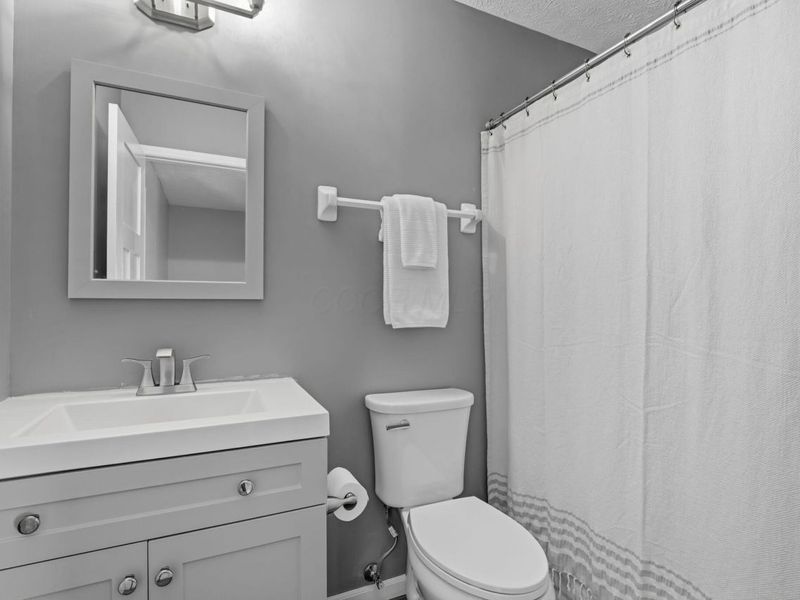 4674 Winery Way, Columbus, OH 43230 Photo 33