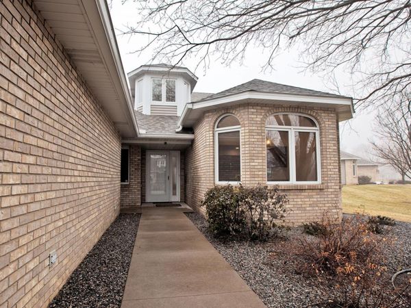 1212 Silverthorn Court, Shoreview, MN 55126