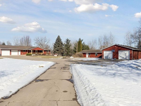 14319 214th Avenue NW, Elk River, MN 55330