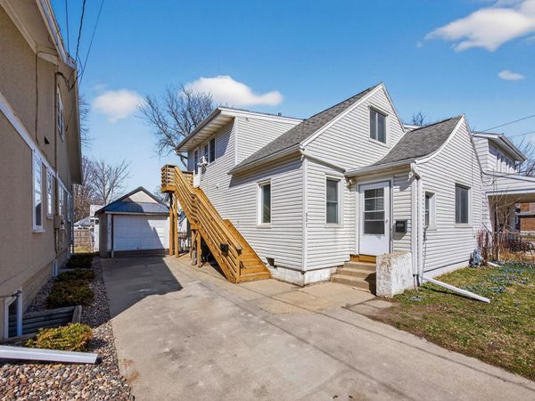 807 2nd Street NW, Rochester, MN 55901