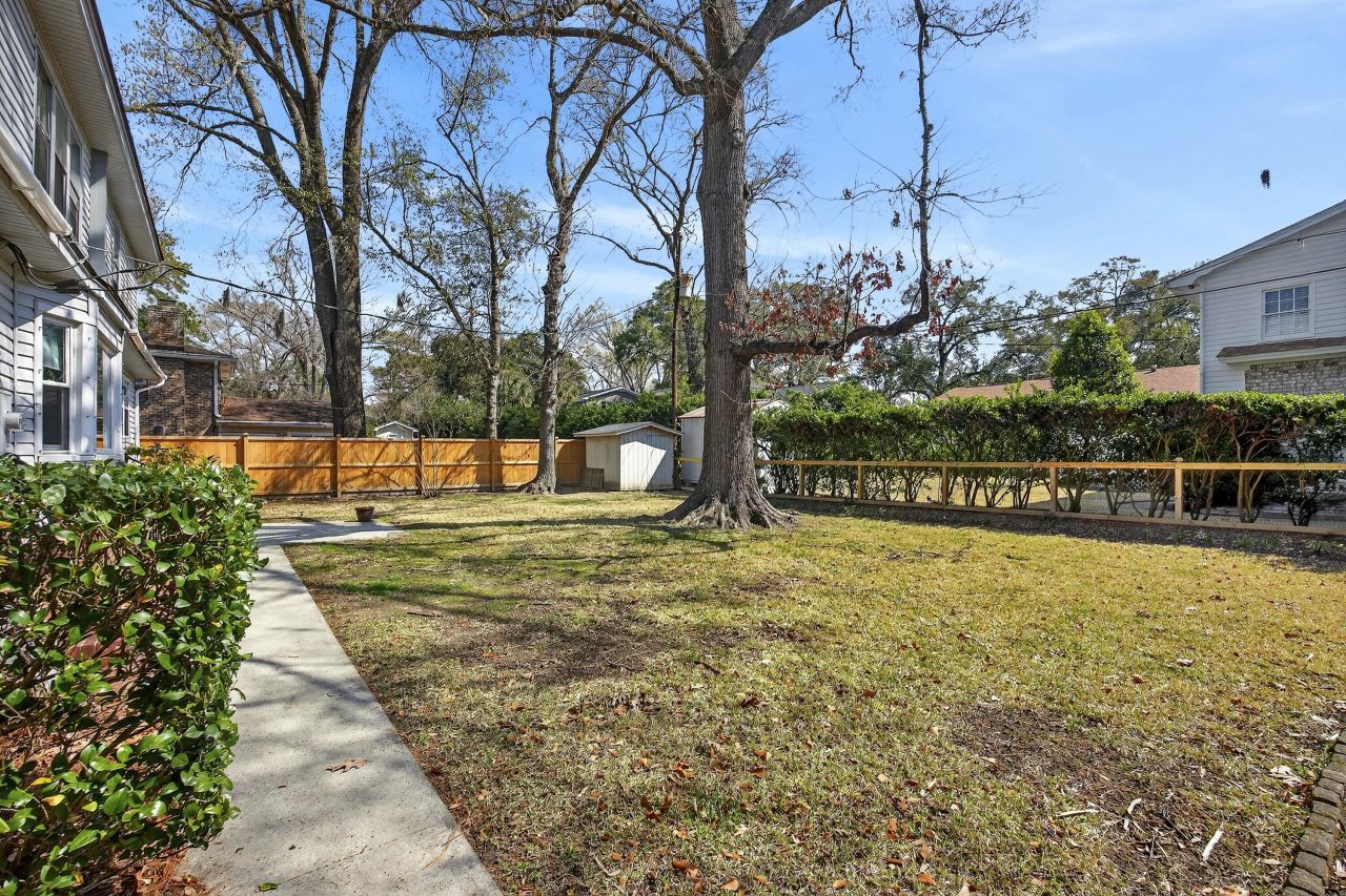 1575 N Pinebark Lane Photo 4