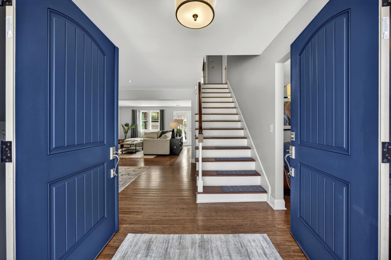 1575 N Pinebark Lane Photo 9