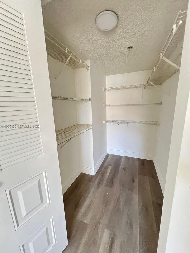 440 S Park Rd, Unit 4-202, Hollywood, FL 33021 Photo