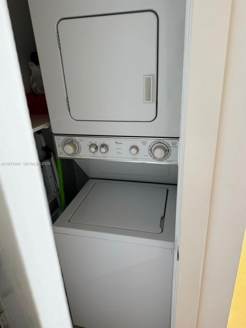 1050 Brickell Ave, Unit 2908, Miami, FL 33131 Photo