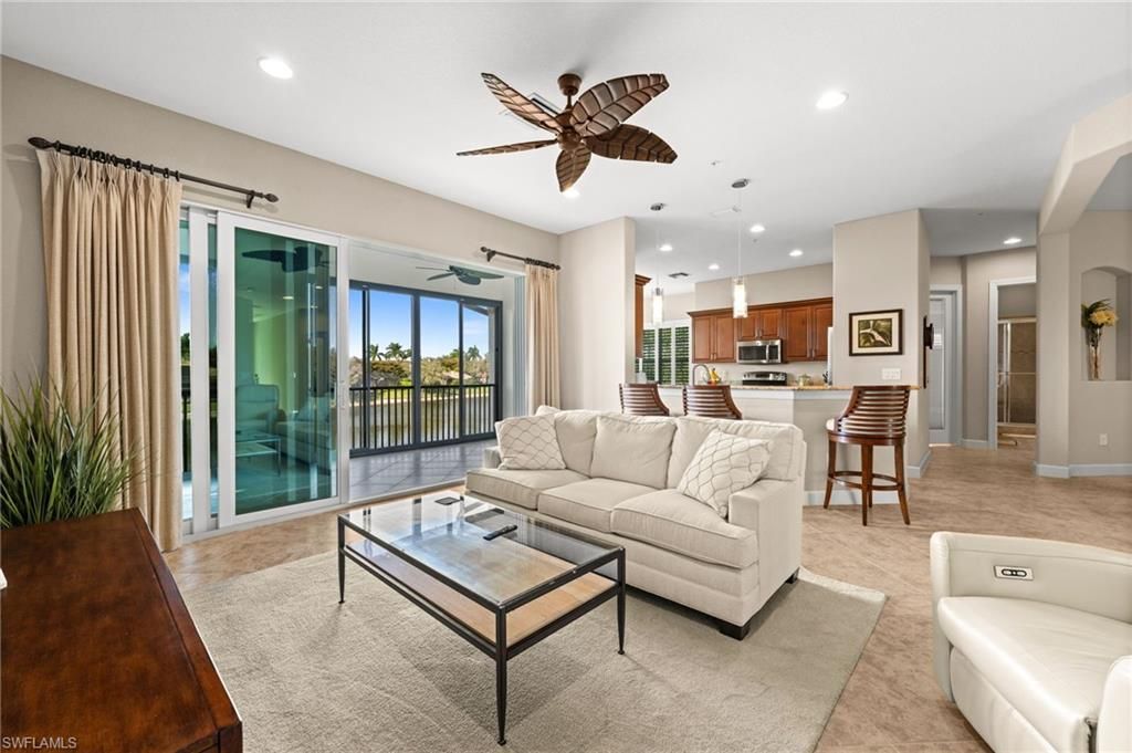 8069 Players Cove Dr, Unit 202, Naples, FL 34113 Photo