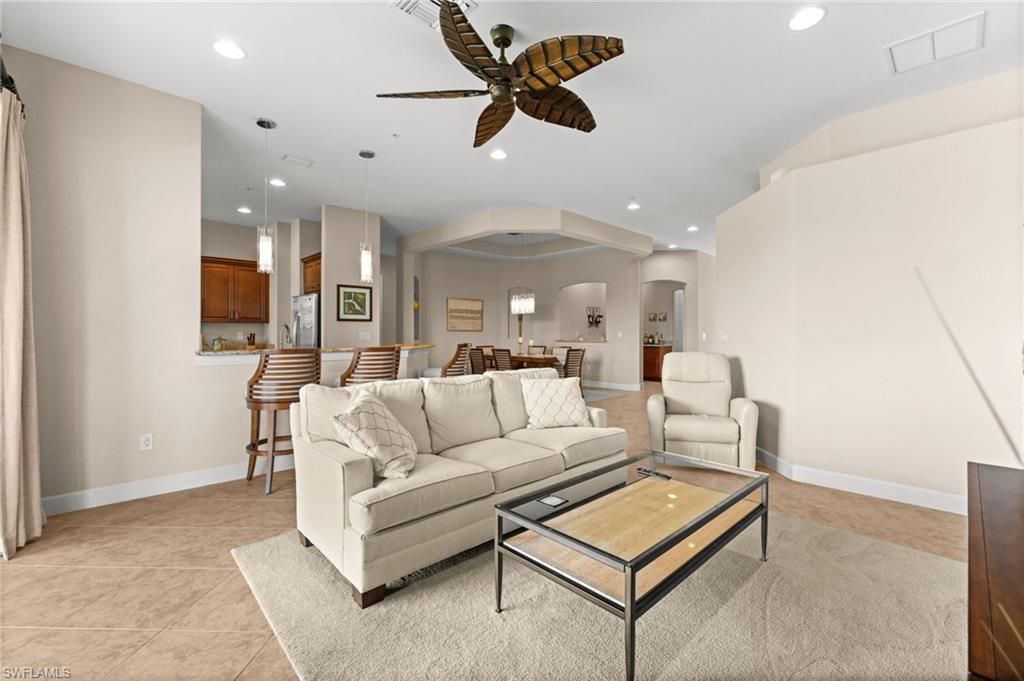 8069 Players Cove Dr, Unit 202, Naples, FL 34113 Photo