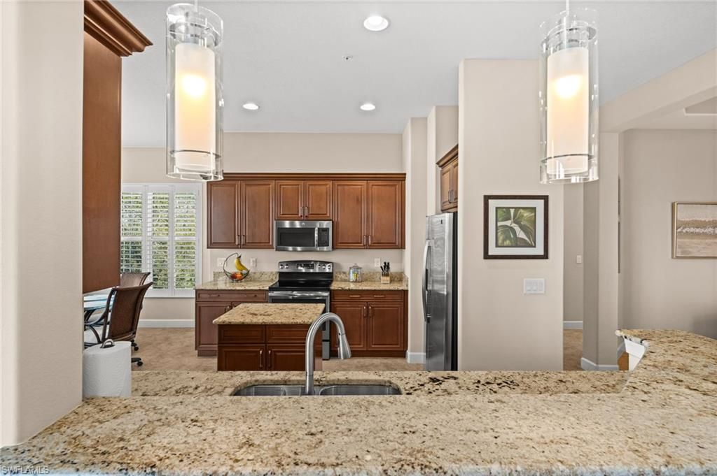 8069 Players Cove Dr, Unit 202, Naples, FL 34113 Photo