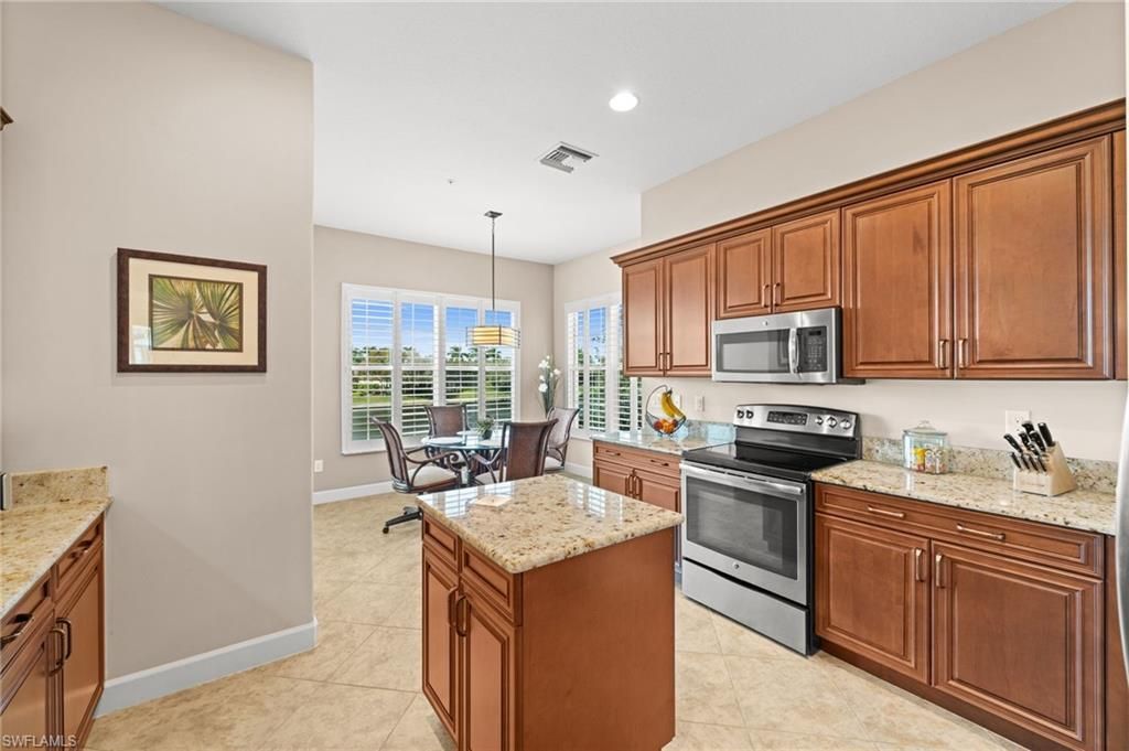 8069 Players Cove Dr, Unit 202, Naples, FL 34113 Photo