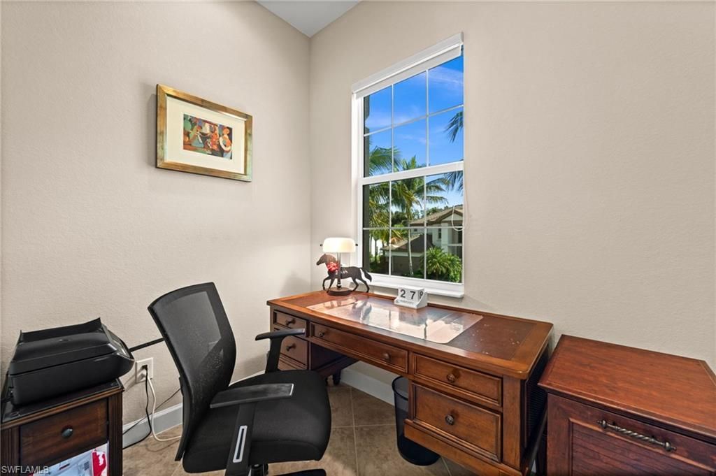 8069 Players Cove Dr, Unit 202, Naples, FL 34113 Photo