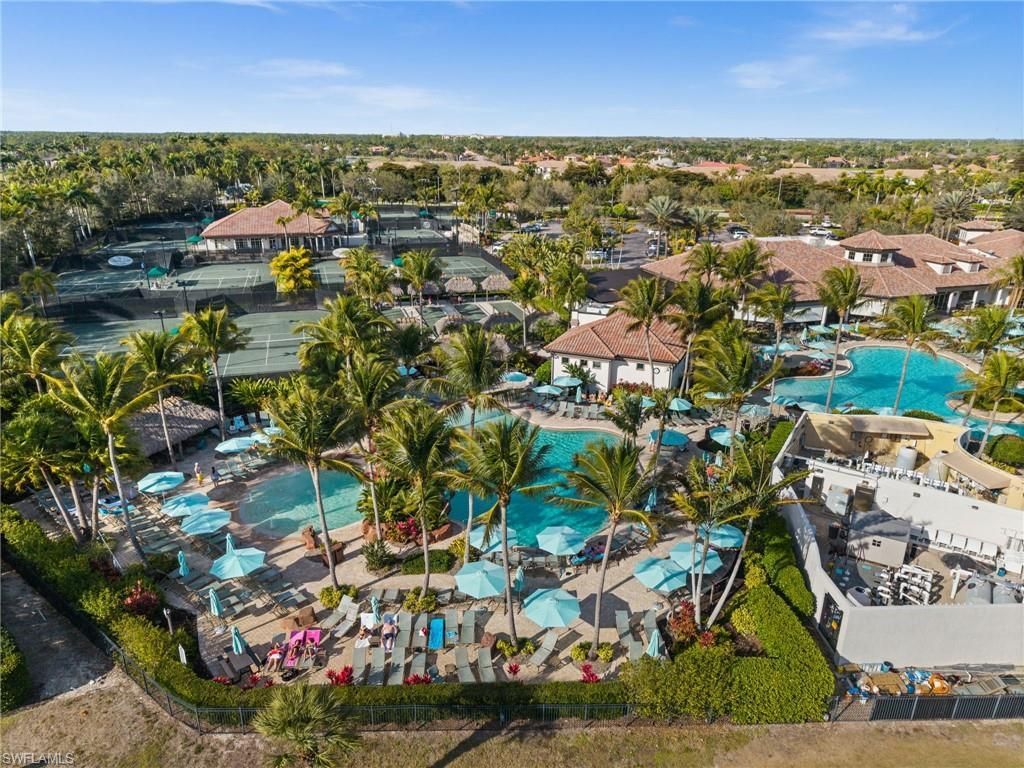 8069 Players Cove Dr, Unit 202, Naples, FL 34113 Photo
