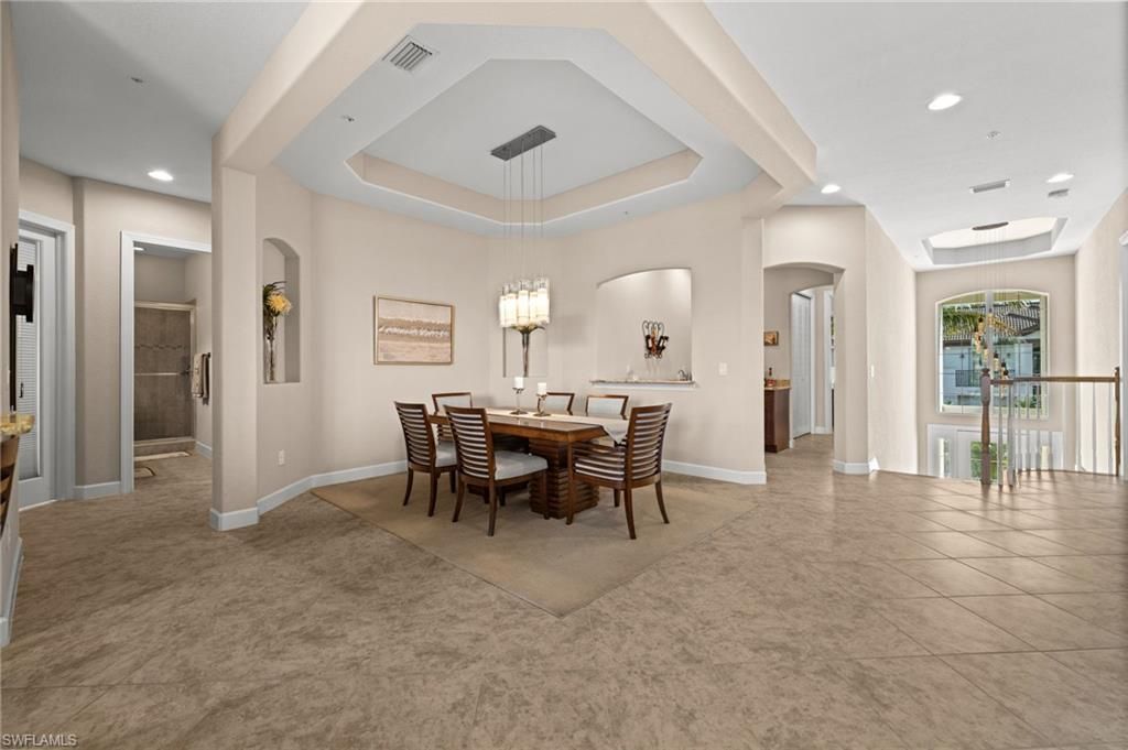 8069 Players Cove Dr, Unit 202, Naples, FL 34113 Photo