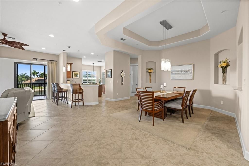 8069 Players Cove Dr, Unit 202, Naples, FL 34113 Photo
