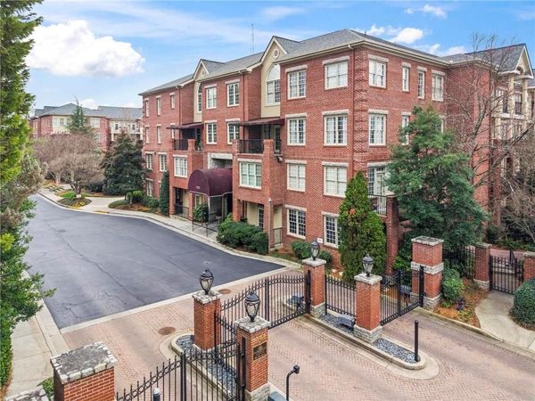 1735 Peachtree Street NE, Unit 109, Atlanta, GA 30309