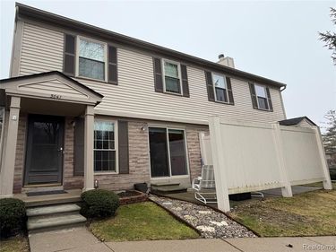 3041 High Pointe Ridge Road, Orion Twp, MI 48359