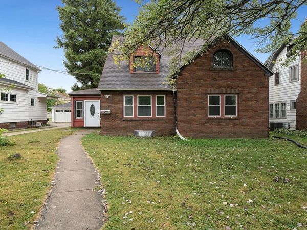 1611 Jackson Street, ROCKFORD, IL 61107