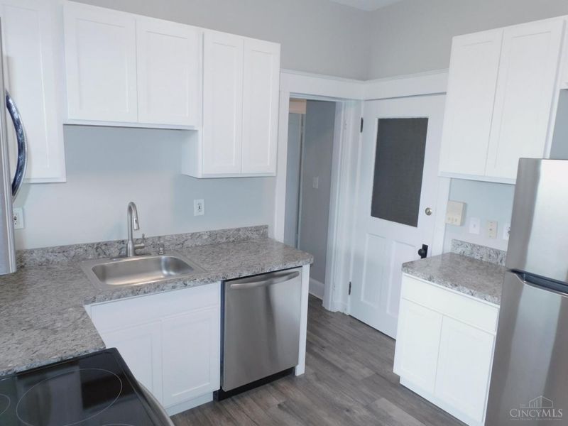 400 Grand Avenue, Cincinnati, OH 45205 Photo 13