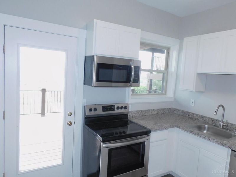 400 Grand Avenue, Cincinnati, OH 45205 Photo 14