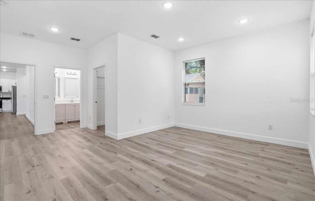 1535 13th Street S, Saint Petersburg, FL 33705 Photo