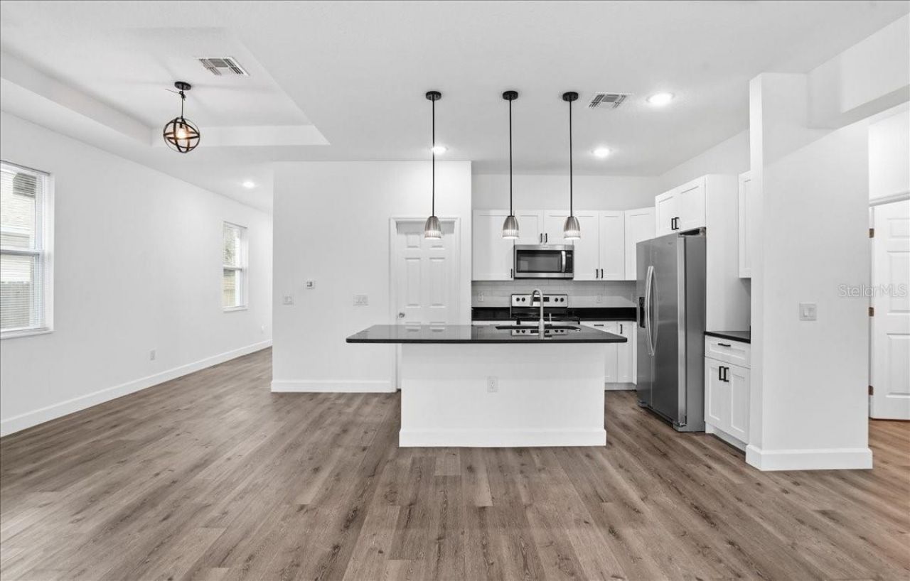 1535 13th Street S, Saint Petersburg, FL 33705 Photo