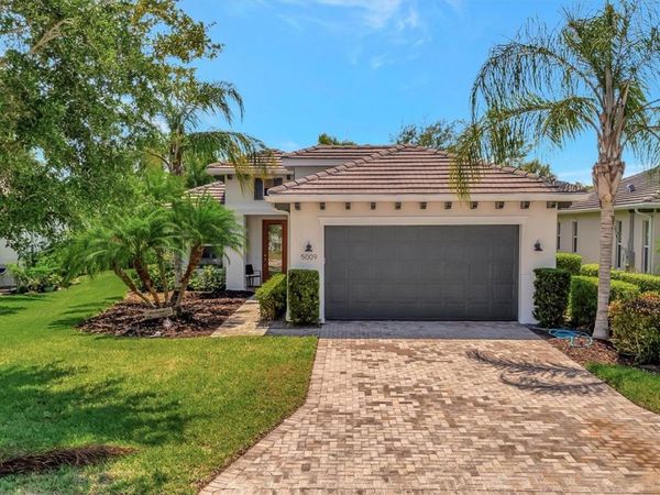 5009 LAKE OVERLOOK AVENUE, BRADENTON, FL 34208