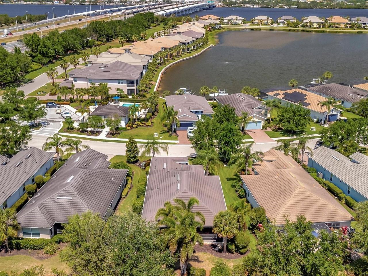 5009 Lake Overlook Avenue , Bradenton, FL 34208 Photo