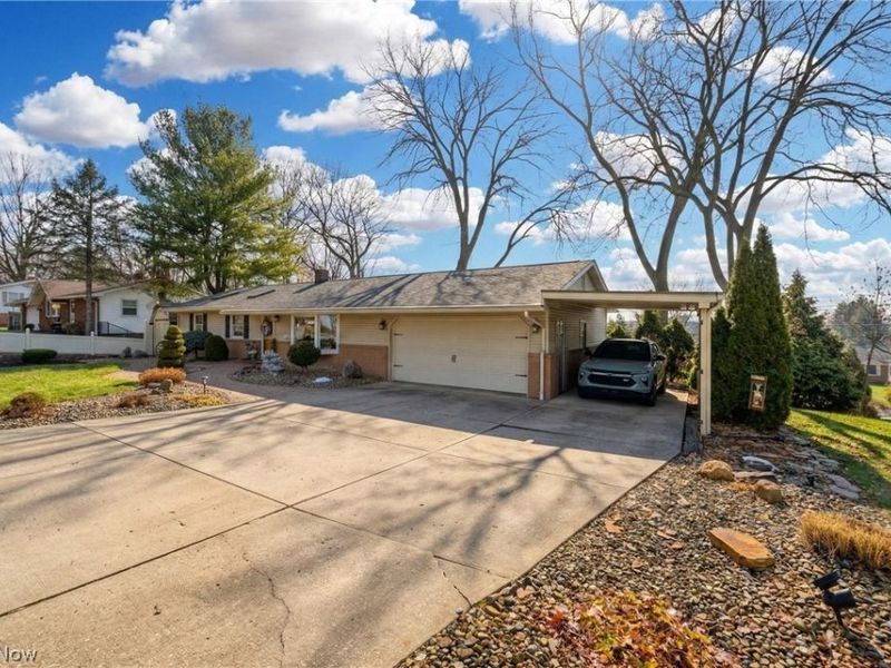 3128 Sheila Street NW, Massillon, OH 44646 Photo 2