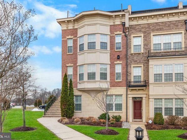 726 RIVER MIST DRIVE, Unit 221, OXON HILL, MD 20745