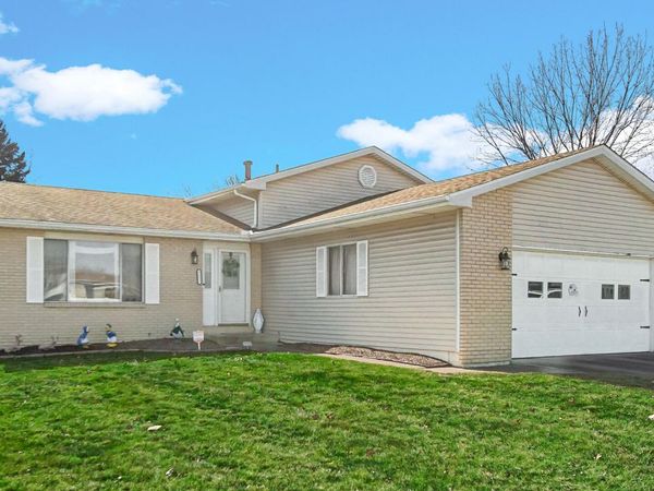 3237 Atlanta Court, Portage, IN 46368