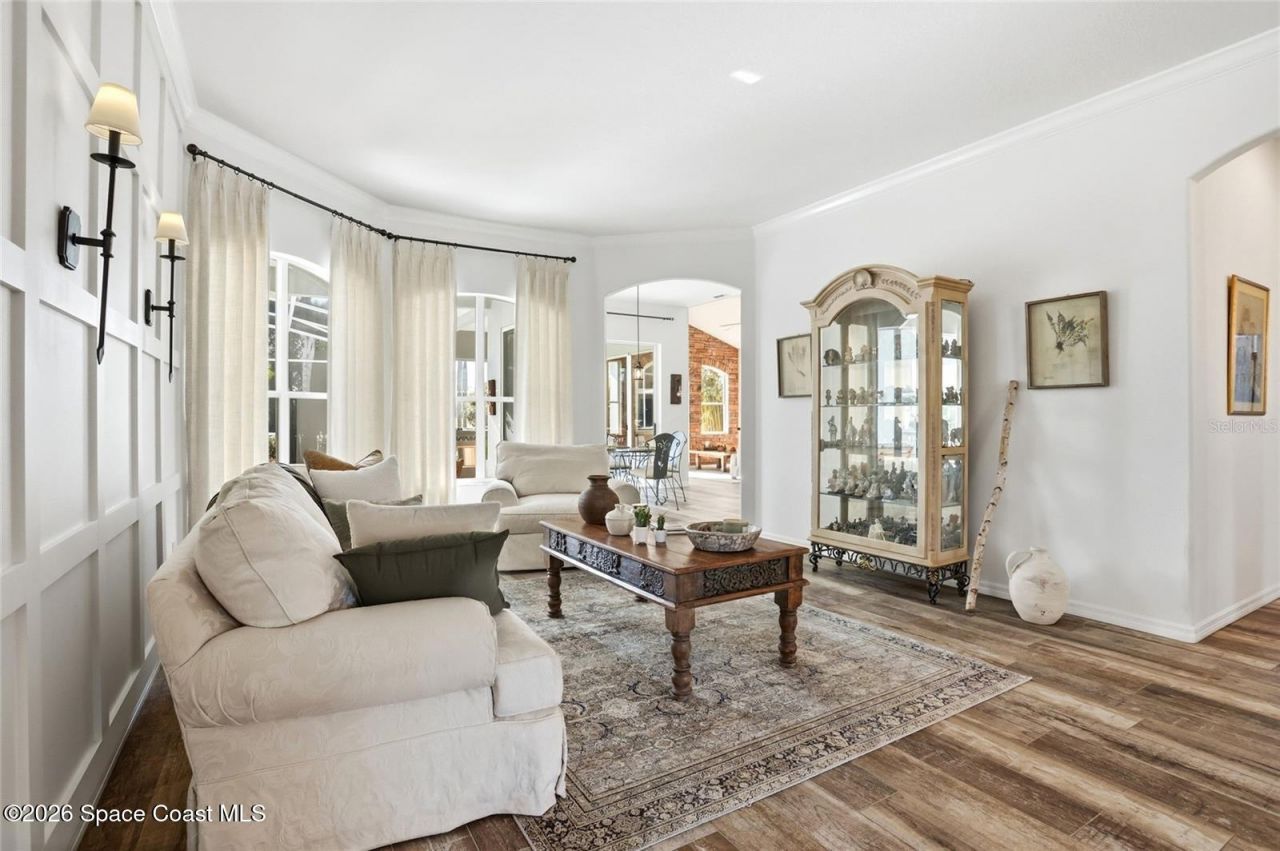 483 N Pine Meadow Drive , Debary, FL 32713 Photo