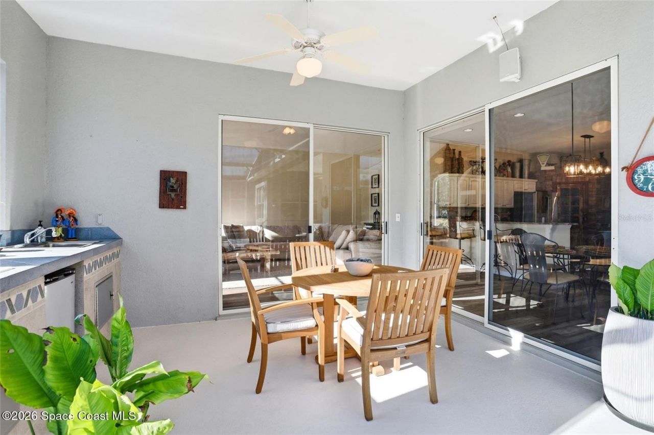 483 N Pine Meadow Drive , Debary, FL 32713 Photo