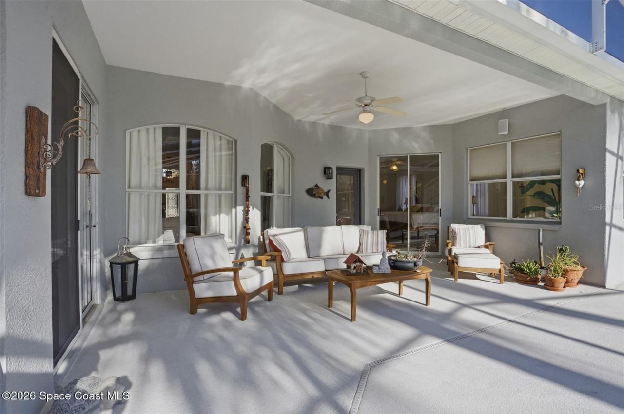 483 N Pine Meadow Drive , Debary, FL 32713 Photo