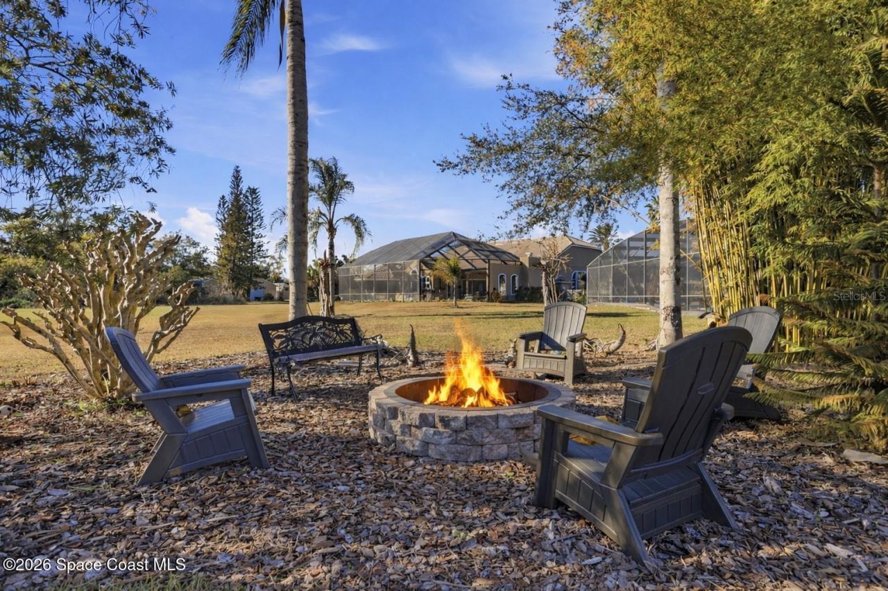 483 N Pine Meadow Drive , Debary, FL 32713 Photo