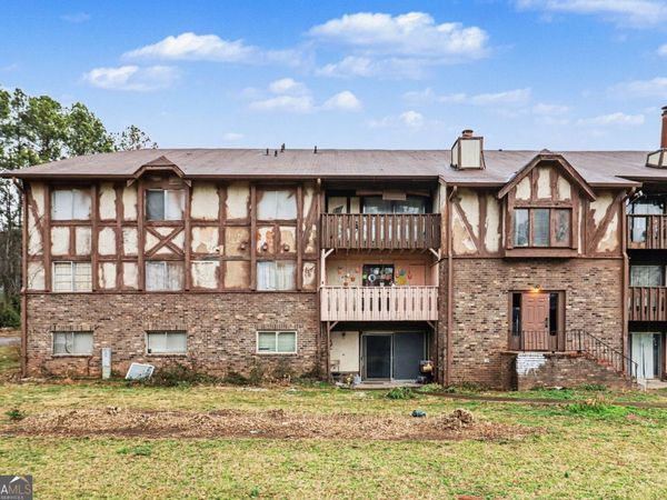 120 Camelot Drive, Atlanta, GA 30349