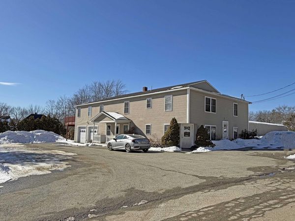 62 Spring Street, Ellsworth, ME 04605