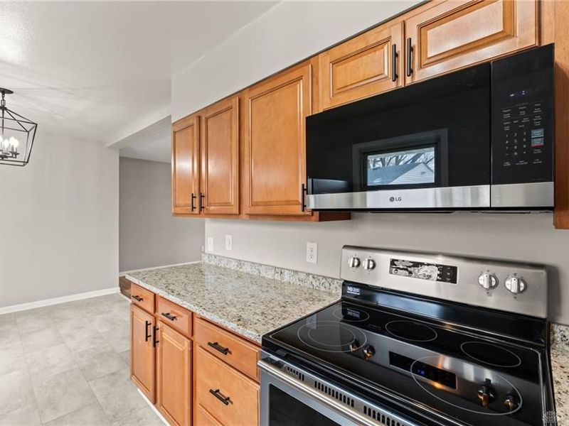 1820 Boesel Avenue, Dayton, OH 45429 Photo 14